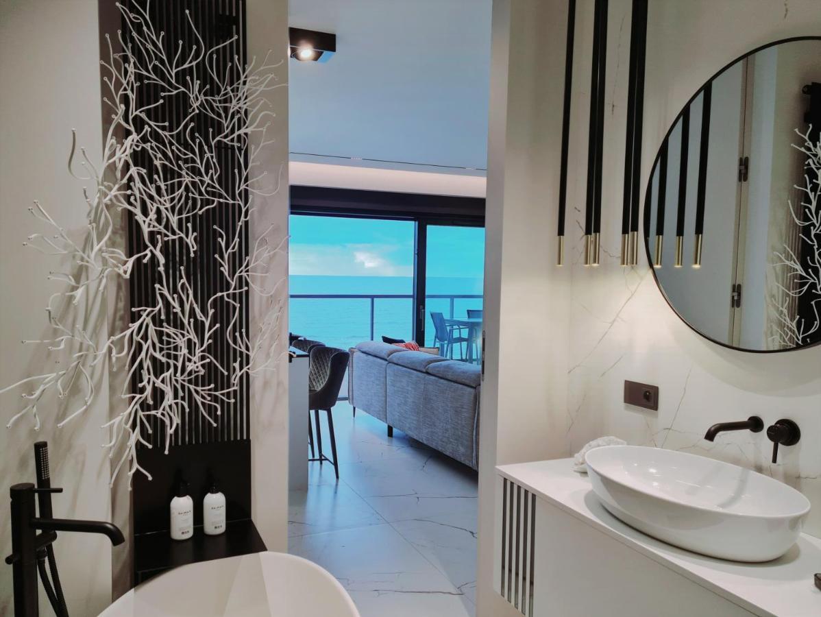 Baltic View Luxury Apartment Gardenia Front Dziwnów Dış mekan fotoğraf